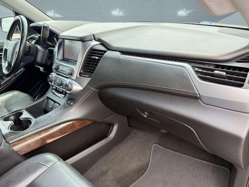 Used 2018 Chevrolet Tahoe LT image 22