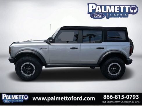 Used 2022 Ford Bronco Badlands AWD/4WD image 6
