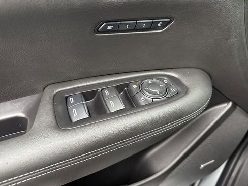 Used 2024 Cadillac XT6 Sport image 25