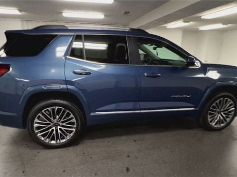 Certified 2026 GMC Terrain Denali image 9