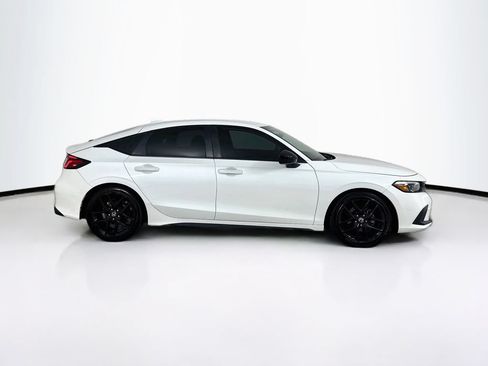Used 2024 Honda Civic Sport image 8