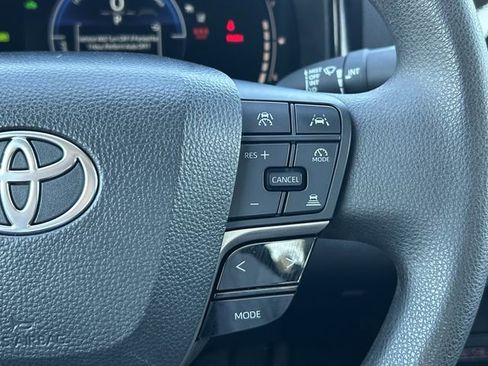 Certified 2025 Toyota Camry LE image 17