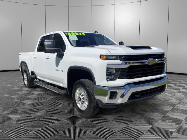 Certified 2024 Chevrolet Silverado 2500 LT AWD/4WD image 3