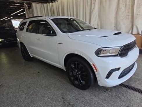 Used 2023 Dodge Durango R/T RWD image 3