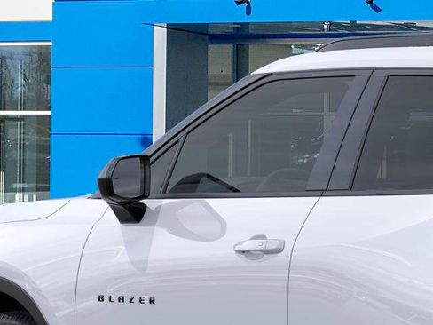 New 2026 Chevrolet Blazer LT w/ Midnight/Sport Edition image 31