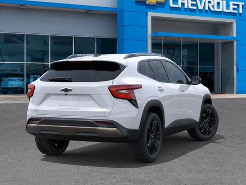 New 2026 Chevrolet Trax ACTIV FWD image 5