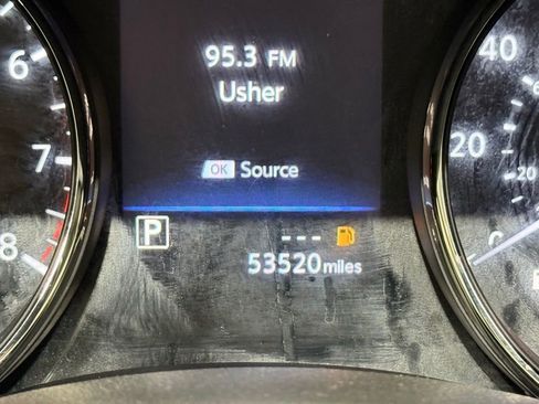 Used 2019 Nissan Rogue SV image 53