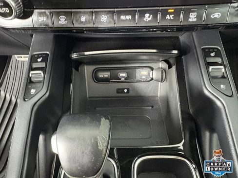 Certified 2022 Kia Telluride SX w/ SX Prestige Package AWD/4WD image 24