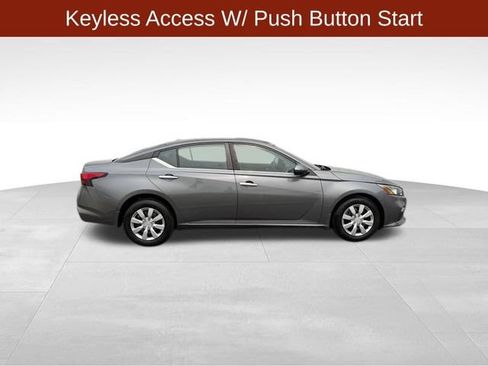 Used 2019 Nissan Altima 2.5 S AWD/4WD image 8