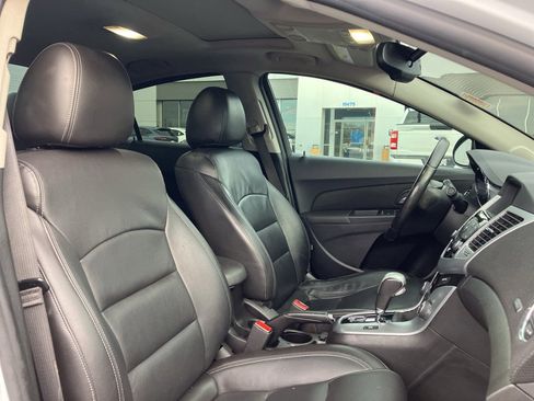 Used 2015 Chevrolet Cruze LTZ w/ Sun, Sound and Sport Package image 37