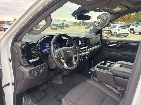 Used 2024 Chevrolet Silverado 1500 LT w/ Protection Package image 16
