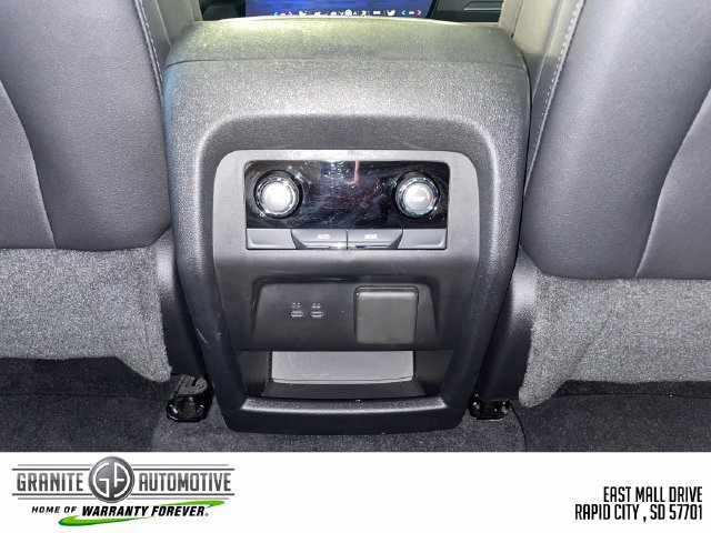 Used 2025 Chevrolet Traverse Z71 w/ Driver Confidence Package AWD/4WD image 34