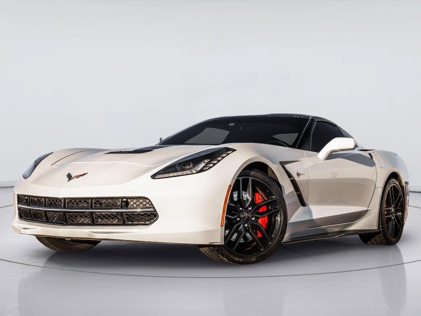 Used 2016 Chevrolet Corvette Stingray Coupe w/ 2LT Preferred Equipment Group RWD image 1