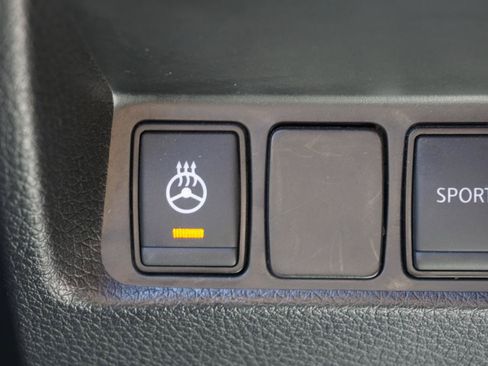 Used 2019 Nissan Rogue SL FWD image 20