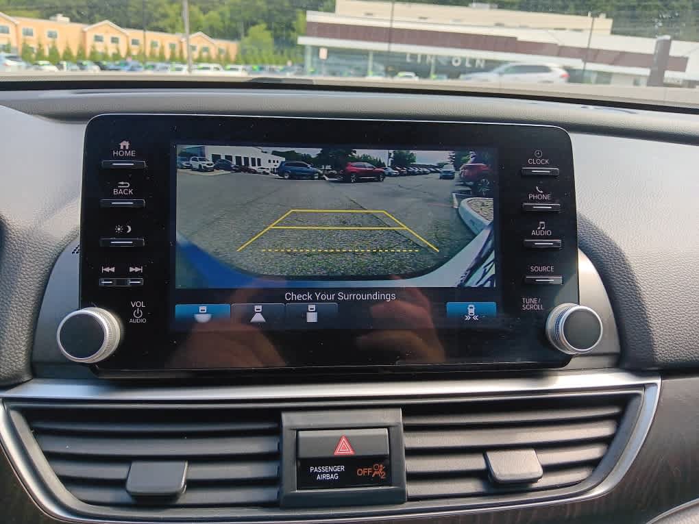 Used 2020 Honda Accord EX image 27
