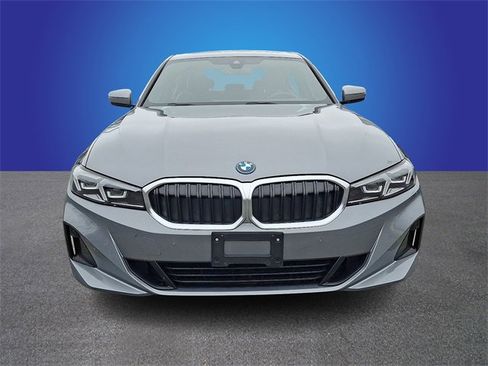 Used 2024 BMW 330e xDrive image 2