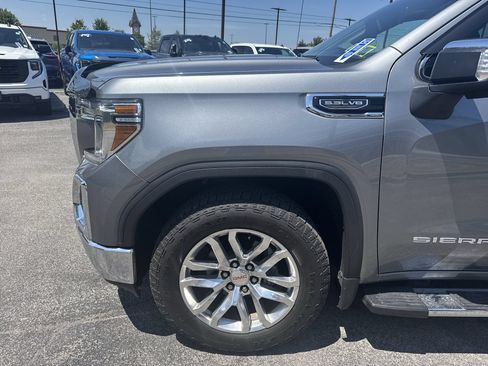 Used 2019 GMC Sierra 1500 SLT w/ SLT Premium Plus Package AWD/4WD image 34