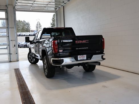 New 2025 GMC Sierra 2500 SLT w/ SLT Convenience Package image 44
