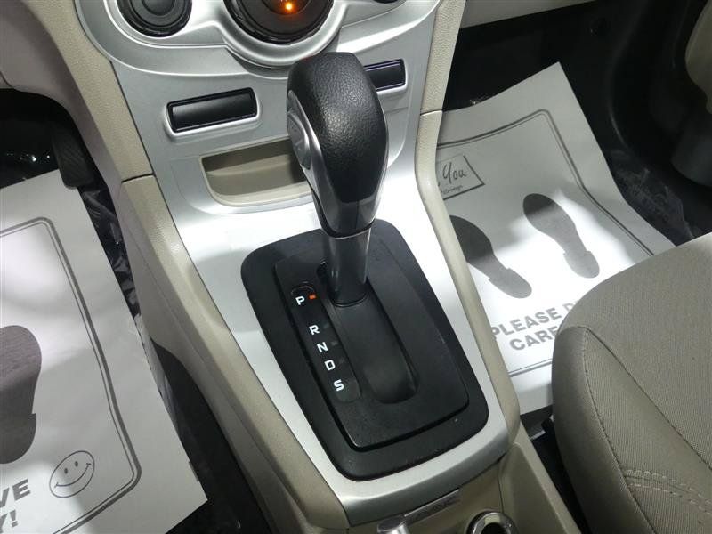 Used 2019 Ford Fiesta SE FWD image 36