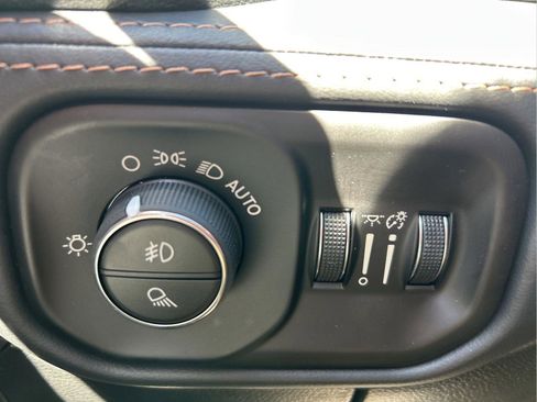 New 2026 RAM 1500 Tungsten w/ Towing Technology Group image 25