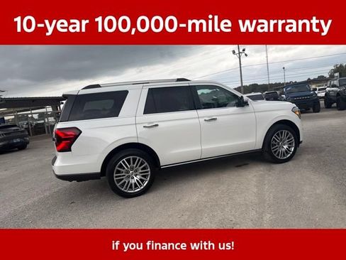 Used 2022 Ford Expedition Limited RWD image 15
