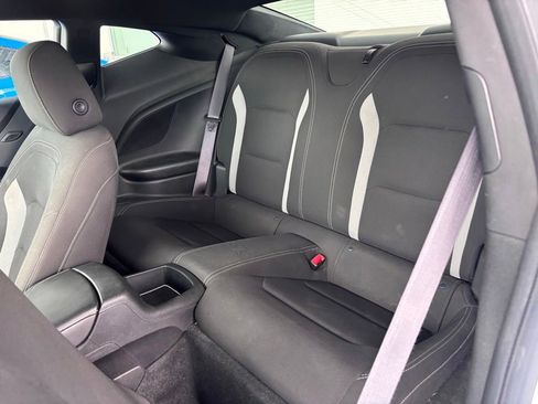 Used 2017 Chevrolet Camaro SS RWD image 13