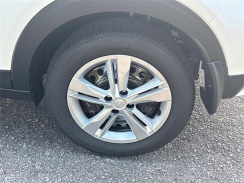 New 2025 Nissan Kicks Play S image 15