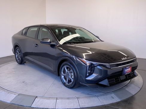 Certified 2025 Kia K4 FWD image 7