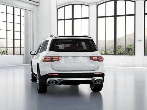 New 2026 Mercedes-Benz GLB 35 AMG 4MATIC image 26
