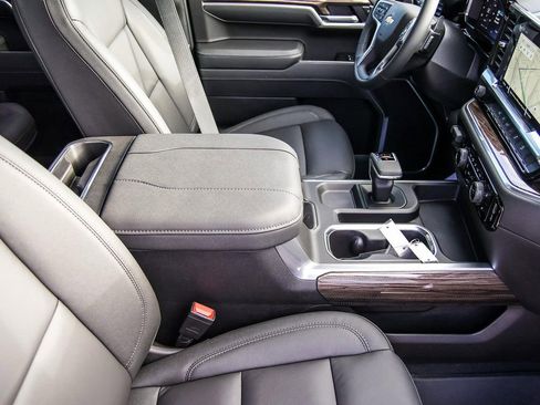 New 2026 Chevrolet Silverado 1500 LT w/ All Star Edition Plus image 18