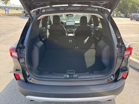 New 2025 Ford Escape PHEV w/ PHEV Premium Package image 23