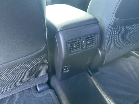 Used 2015 Toyota 4Runner SR5 image 21