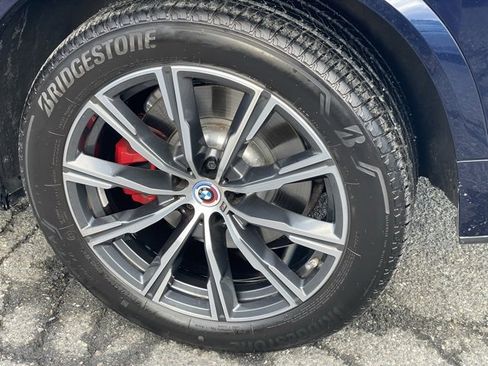 Certified 2023 BMW X5 M50i w/ Executive Package image 27