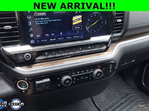 Used 2025 Chevrolet Silverado 3500 LT w/ Safety Package AWD/4WD image 6