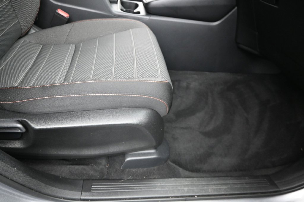 Used 2024 Honda CR-V Sport image 11