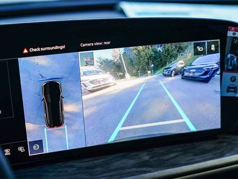 New 2025 Audi Q5 Premium image 24