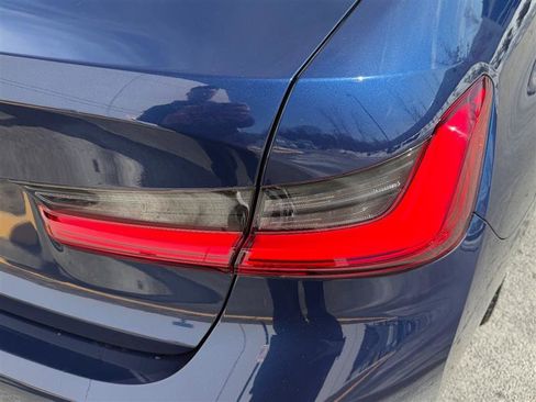 Used 2020 BMW 330i Sedan w/ Executive Package image 20