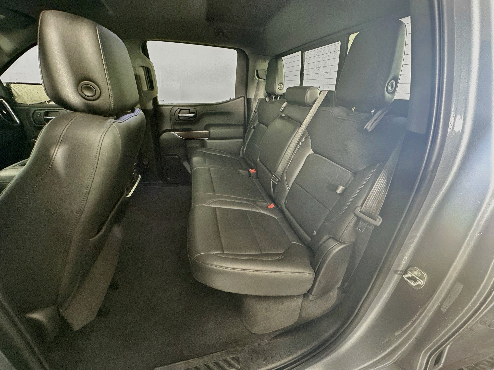 Used 2020 GMC Sierra 1500 SLT w/ SLT Premium Plus Package RWD image 28