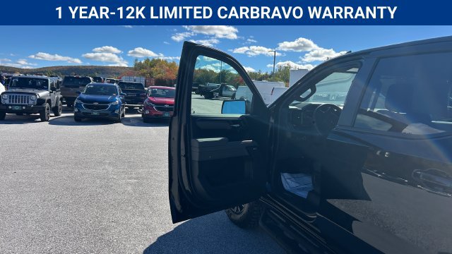 Certified 2026 Chevrolet Silverado 1500 ZR2 w/ Dark Appearance Package AWD/4WD image 26