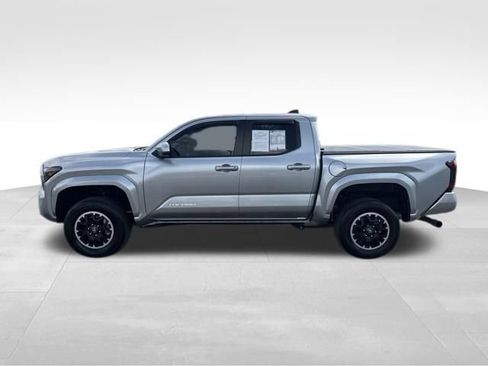 Used 2024 Toyota Tacoma SR5 RWD image 2