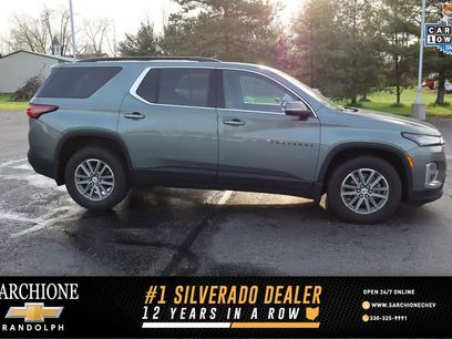 Used 2023 Chevrolet Traverse LT