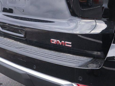 New 2026 GMC Yukon Denali w/ Sun & Power Step Package AWD/4WD image 8