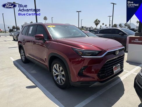 Used 2024 Toyota Grand Highlander FWD image 15