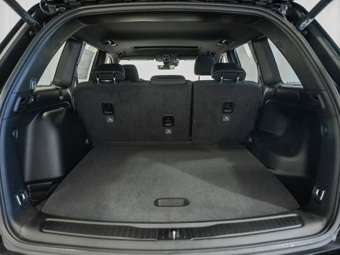 New 2026 Jeep Grand Cherokee Laredo AWD/4WD image 10