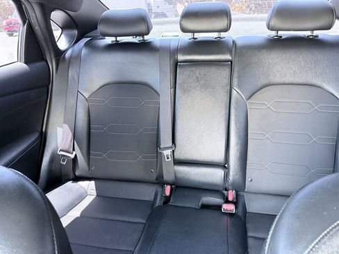 Used 2023 Kia Forte GT-Line FWD image 13