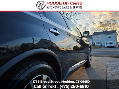 Used 2019 Nissan Murano S AWD/4WD image 14