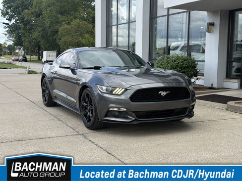 Used 2015 Ford Mustang Coupe w/ Equipment Group 051A RWD image 1