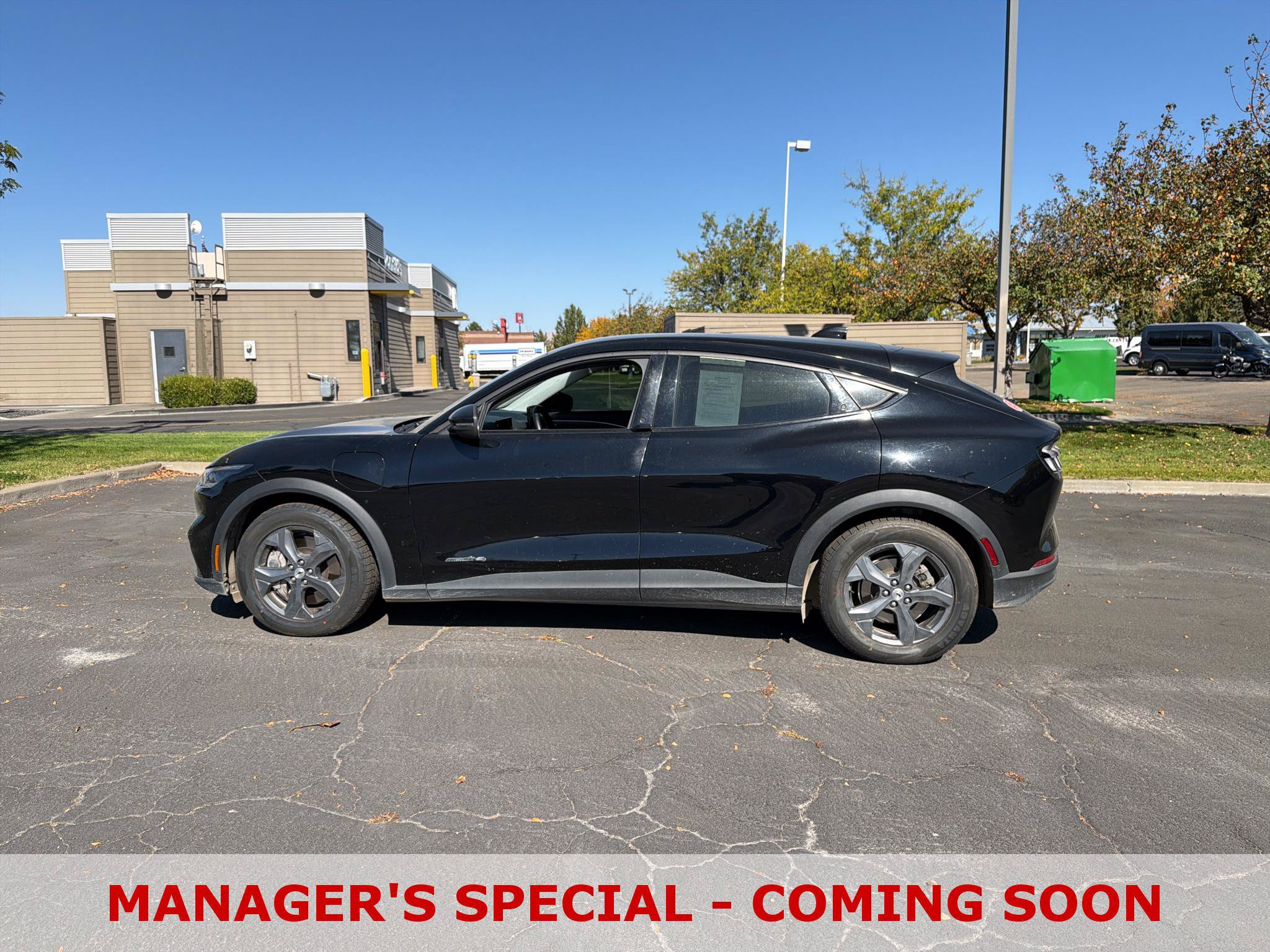 Used 2021 Ford Mustang Mach-E Select AWD/4WD image 8