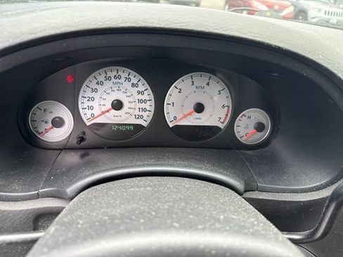 Used 2005 Chrysler Town & Country LX w/ Popular Equipment Group II FWD image 18