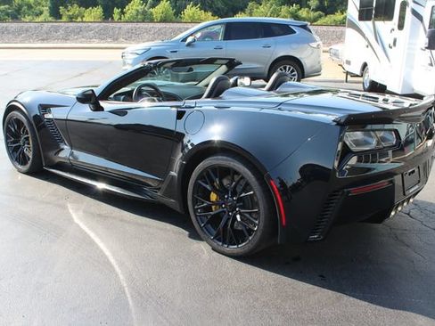 Used 2017 Chevrolet Corvette Z06 RWD image 18